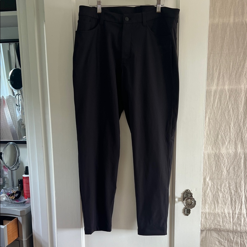 Men's Lululemon Black Pants